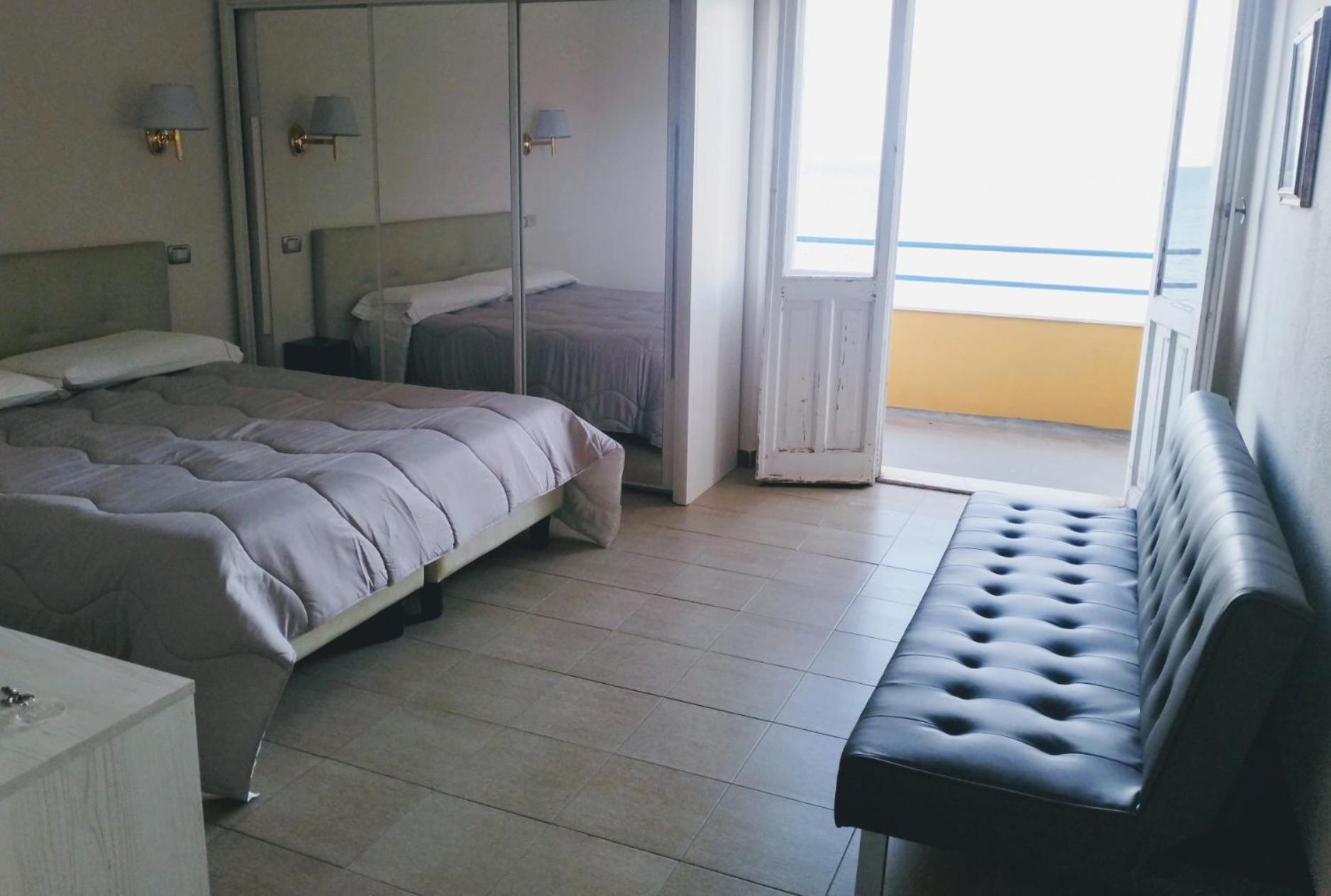 Hotel Calamosca Cagliari Exterior foto