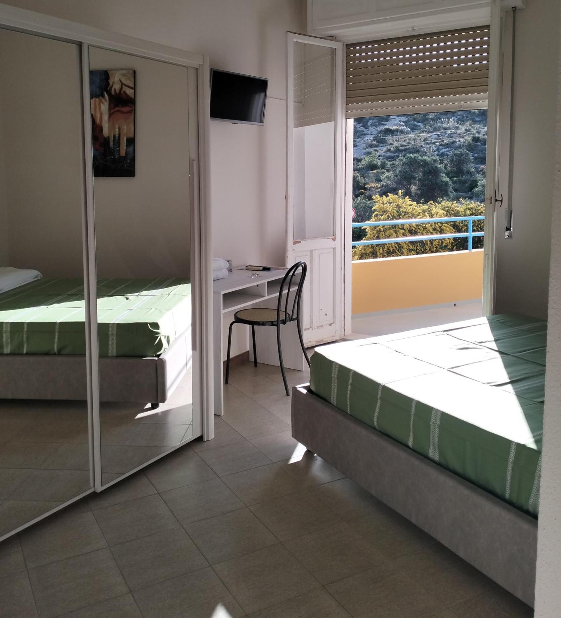 Hotel Calamosca Cagliari Exterior foto