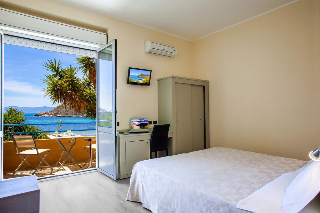Hotel Calamosca Cagliari Exterior foto