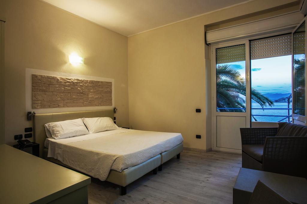 Hotel Calamosca Cagliari Exterior foto